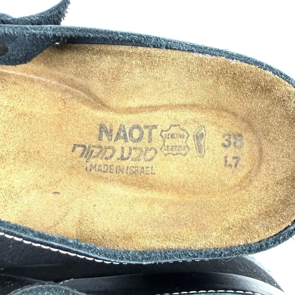 Naot sandals 38